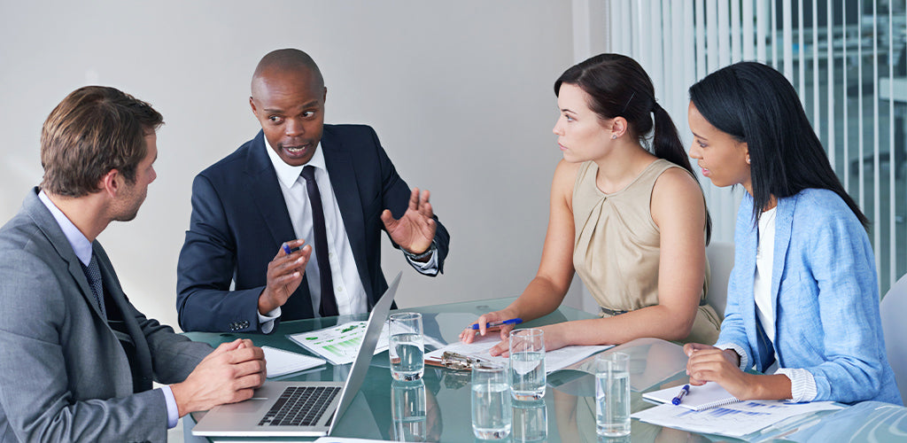 Réunion d'étude de projet avec l'équipe Paris Design